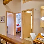 דירה Estia House *